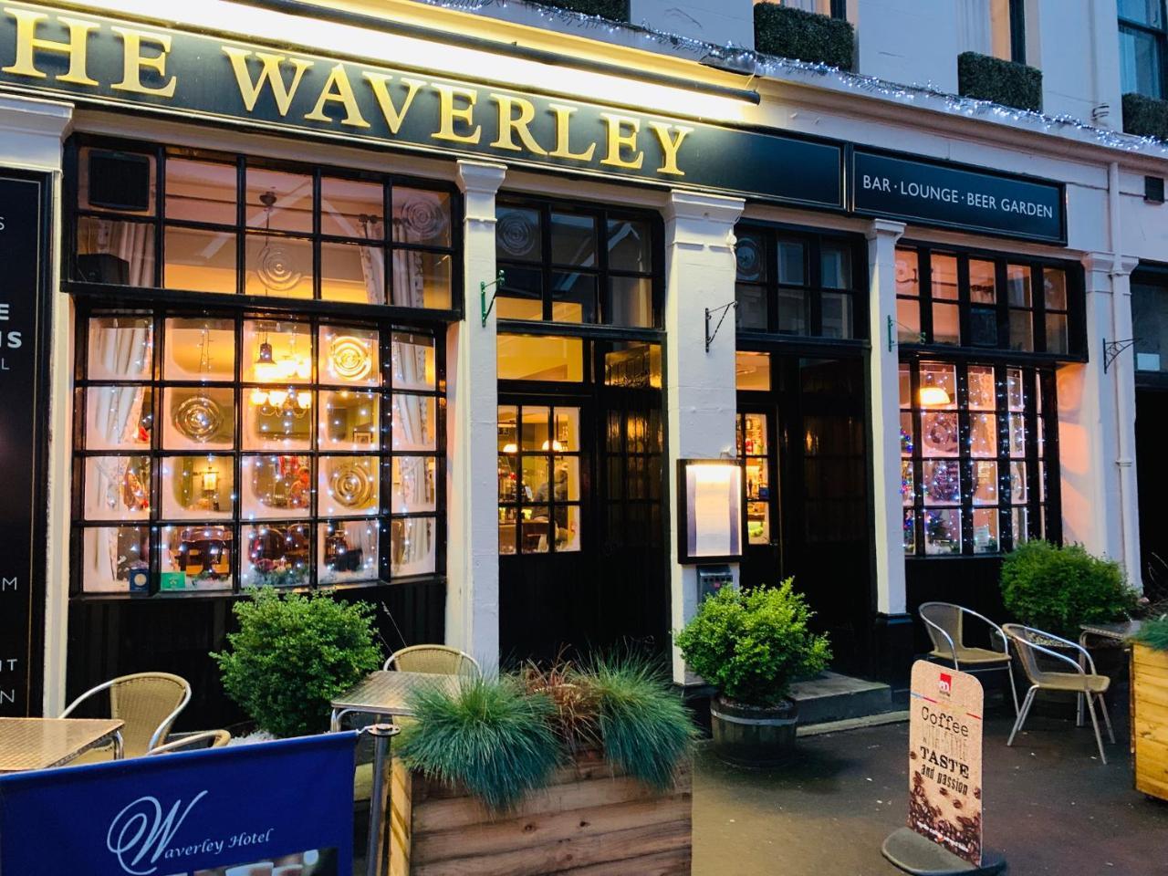 The Waverley Hotel 칼란더 외부 사진